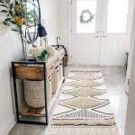 Boho Kitchen Runner Rug 2’x5’ Cotton Geometric Farmhouse Rug Shaggy Tufted Tassels Throw Area Rug Woven Washable Hallway Indoor Outdoors Carpet for Bedside Laundry Room Kitchen Sink Decor