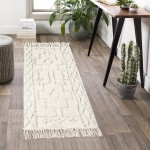 Uphome Boho Runner Rug 2' x 4.3' Tufted Cotton Accent Throw Rugs with Tassel Hand Woven Machine Washable Tribal Floor Carpet for Laundry Doorway Hallway Porch Bedroom Kitchen